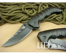 Bending the Benchmade  knife（J1693） UD40394