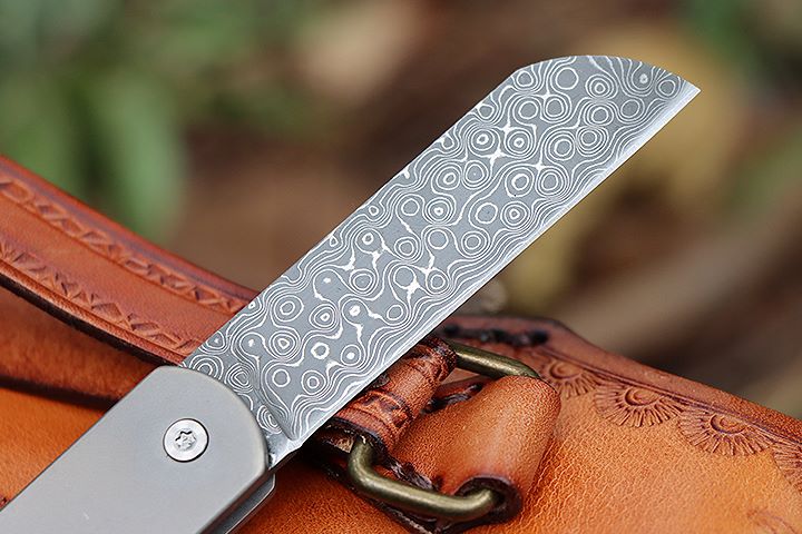 Portable no lock Damascus Small Fruit Knife with leather bag UD407691