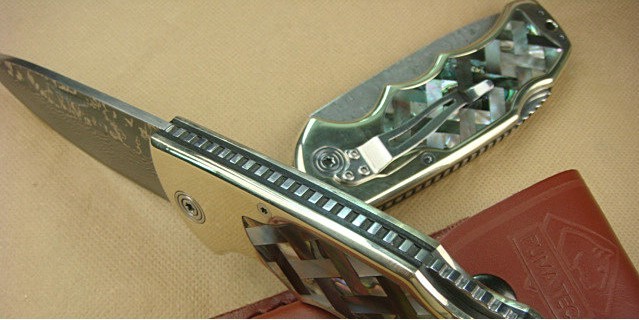 OEM DAMASCUS STEEL ABALONE TREASURE RESCUE KNIFE UDTEK00534