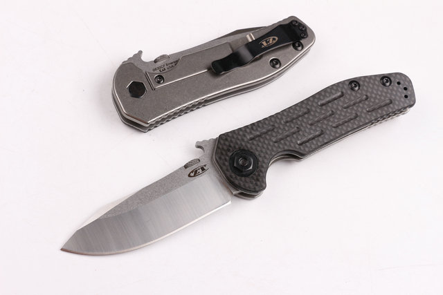 ZT0630 Zero Tolerance Titanium handle folding knife with carbon fiber UD403392