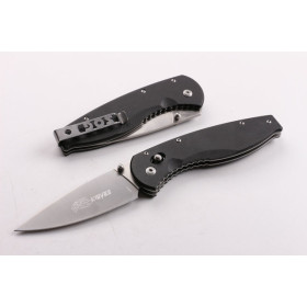 SR621B axis lock folding knife UD403373